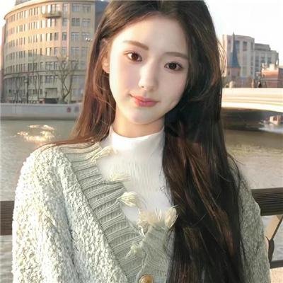 裸女怀春